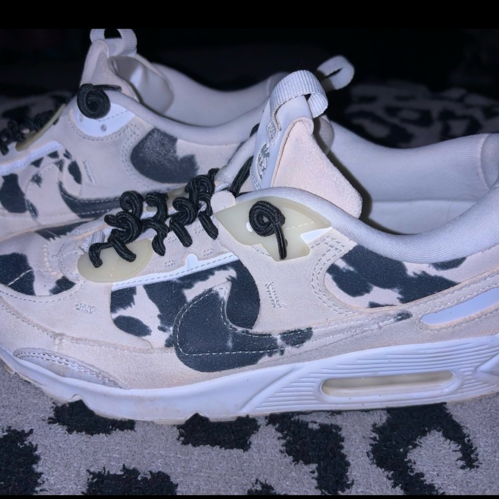 Exclusive Cow print Nike Pro Max